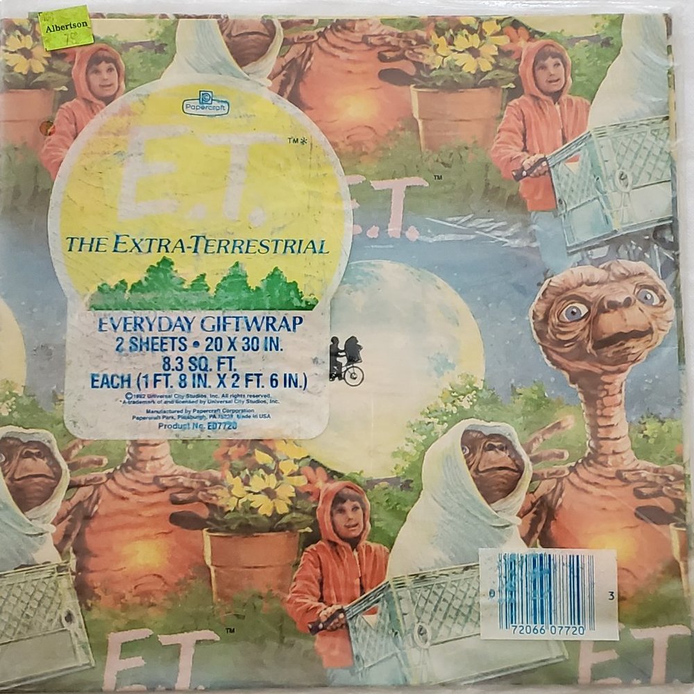 Papercraft The Extra-Terrestrial Gift Wrap